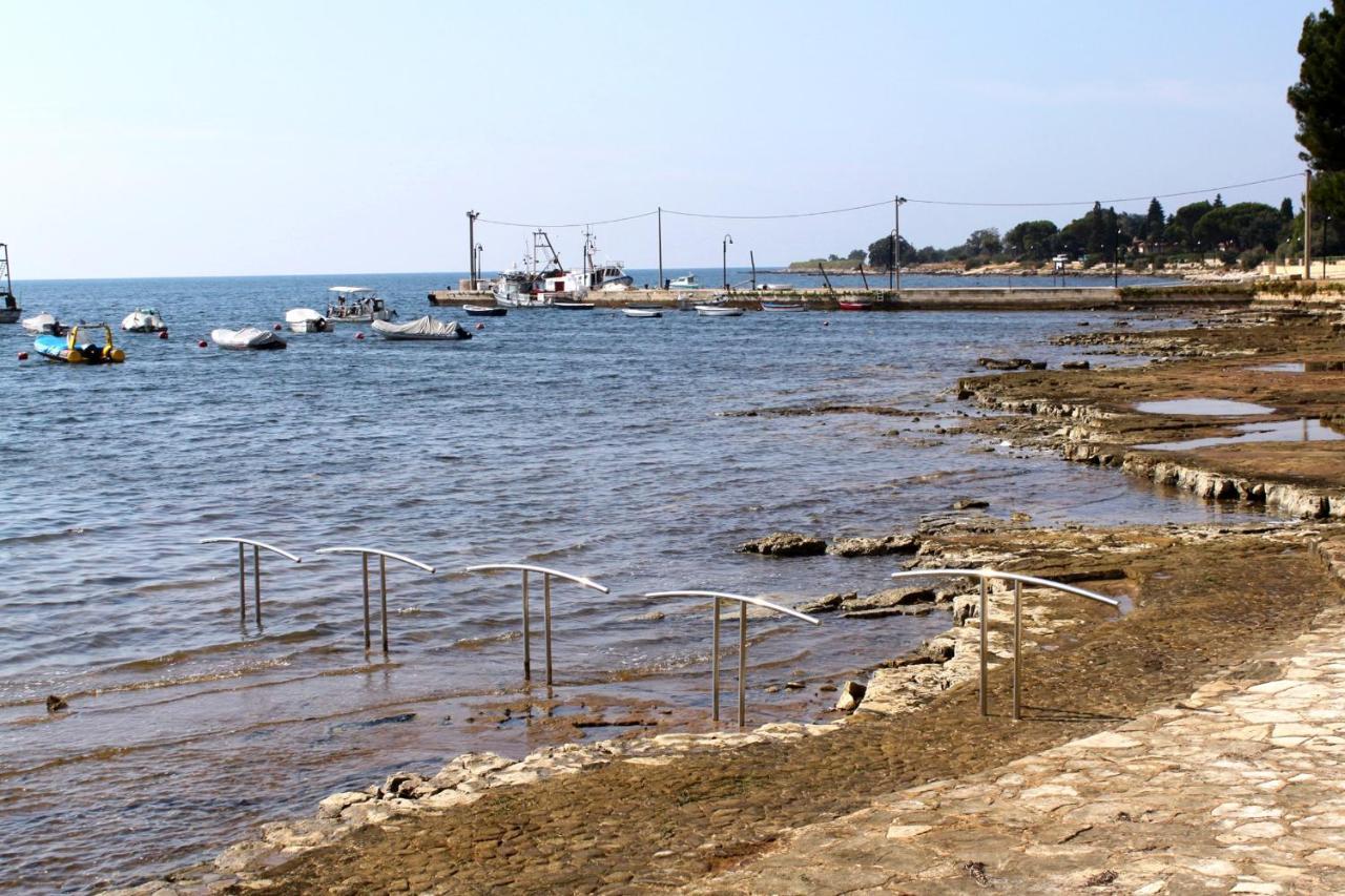 Apartments With A Parking Space Karigador, Novigrad - 2534 Exterior foto